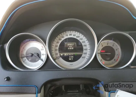 2013 Mercedes-Benz C 250 из США, поврежденный, VIN WDDGF4HB3DA844565